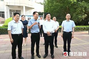 唐斯：很高兴投进了一个三分 下一场比赛将是另一个故事